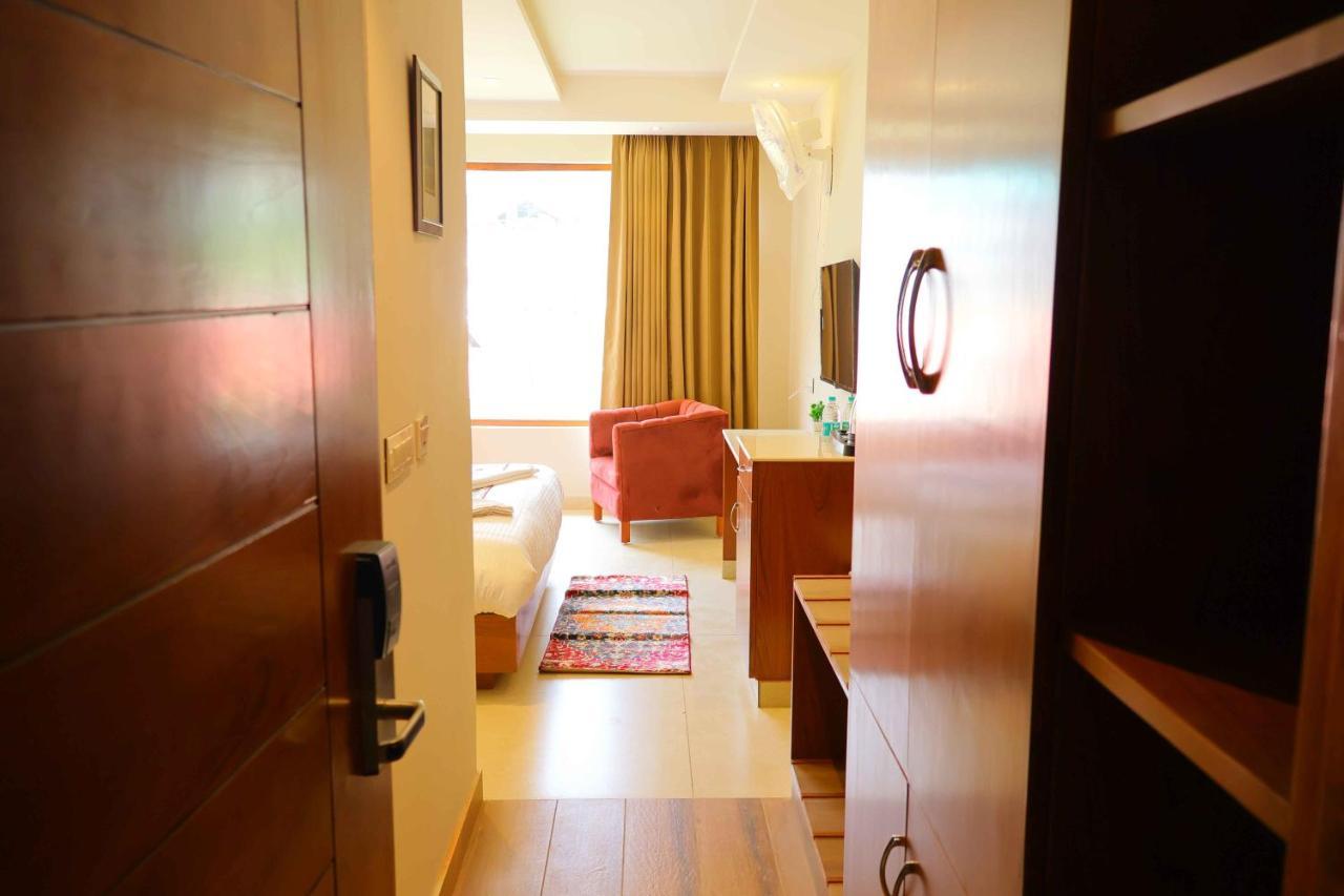 Sa-Ba Manali Inn, Mall Road Экстерьер фото
